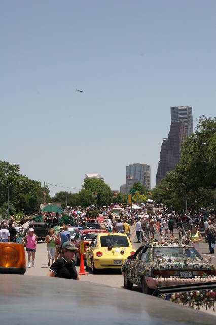 v2006_ArtCar_3_Parade 277 